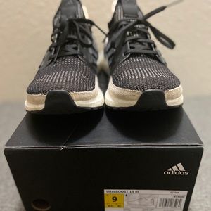 Ultraboost 19